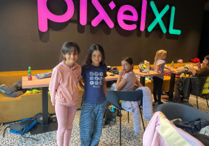 dzieci w pixel